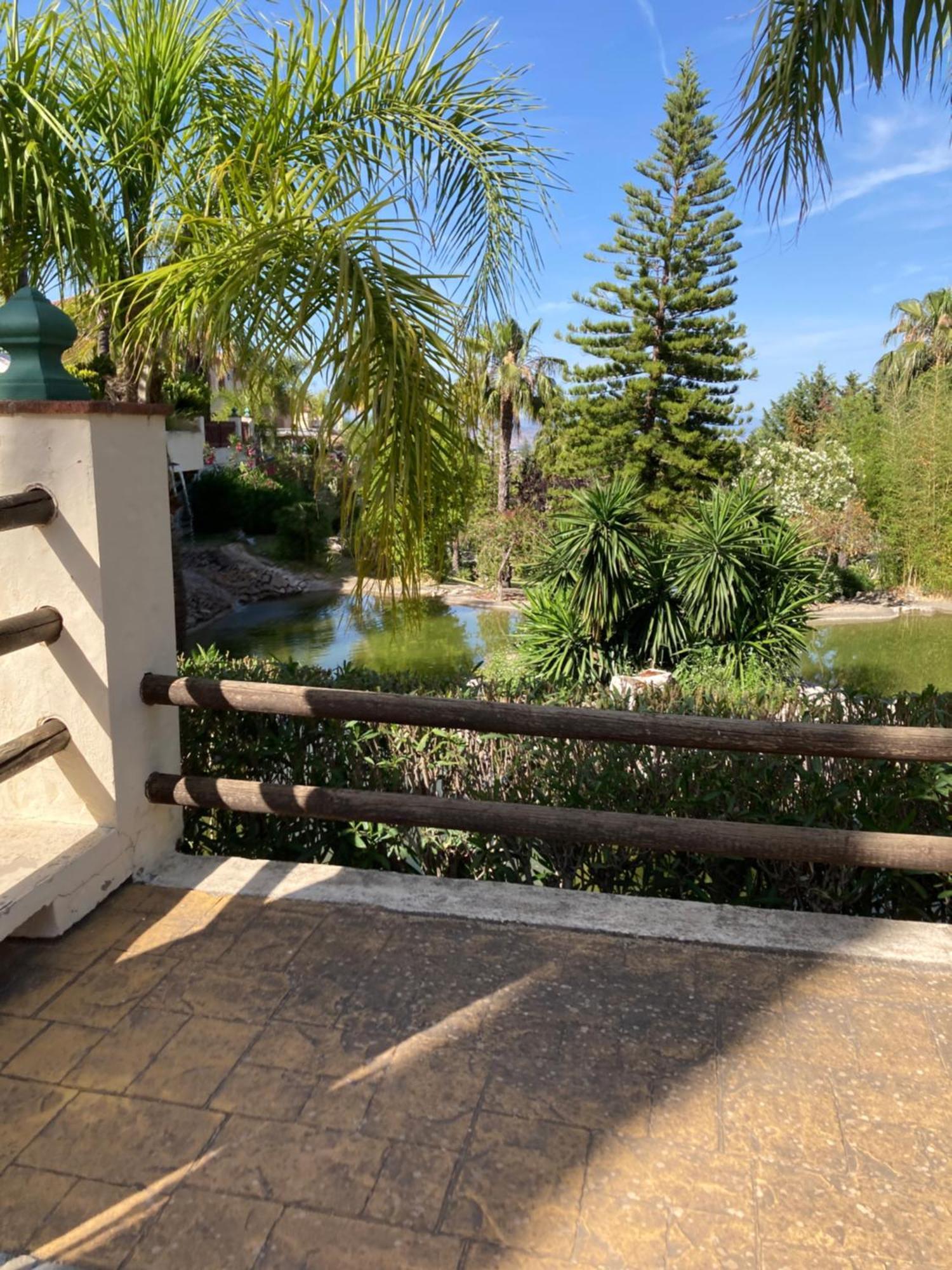 Garden View Apartment Coin Luaran gambar
